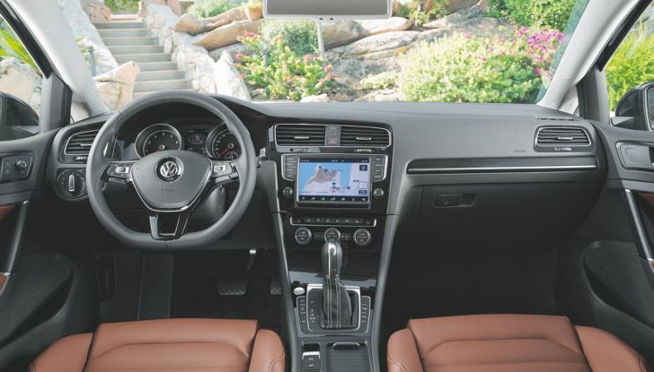 Volkswagen Golf VII Restyling, a novembre la presentazione - Foto 8 di 10