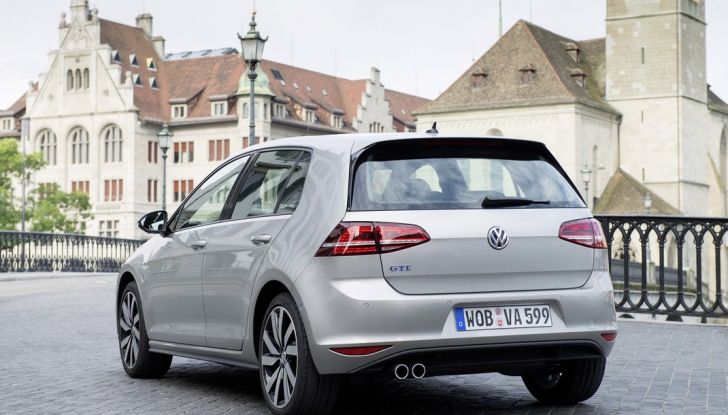 Volkswagen Golf VII Restyling, a novembre la presentazione - Foto 4 di 10