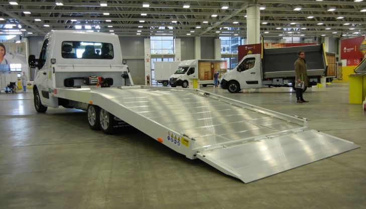 Renault lancia il Business Booster Tour 2016 - Foto 27 di 27