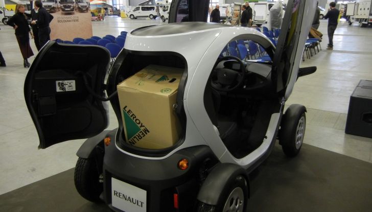 Renault lancia il Business Booster Tour 2016 - Foto 3 di 27