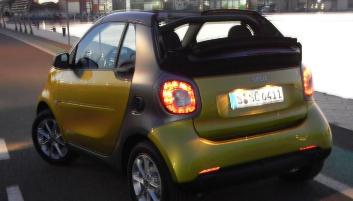 Nuova Smart Fortwo Cabrio: il nostro test drive - Foto 28 di 44