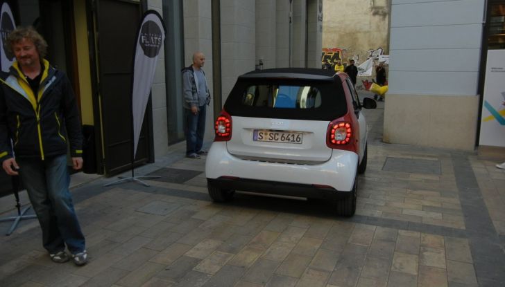 Nuova Smart Fortwo Cabrio: il nostro test drive - Foto 34 di 44