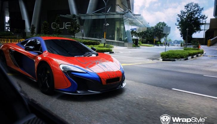 McLaren 650S in versione Spider Man - Foto 4 di 11