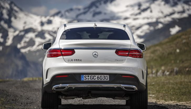 Mercedes Gle 250D 4Matic: la prova su strada - Foto 17 di 23