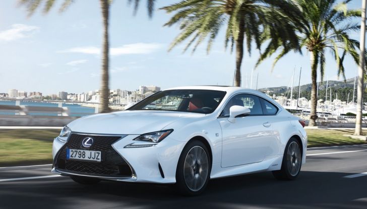Lexus RC Hybrid pronta al lancio - Foto 5 di 12
