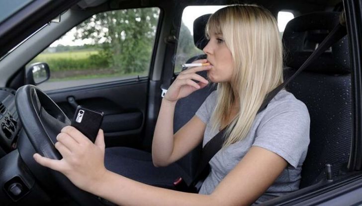 Stop al fumo in auto con minori e donne incinta - Foto 5 di 8