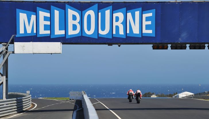SBK 2016: Via al mondiale delle derivate a Phillip Island con Pirelli - Foto 1 di 10
