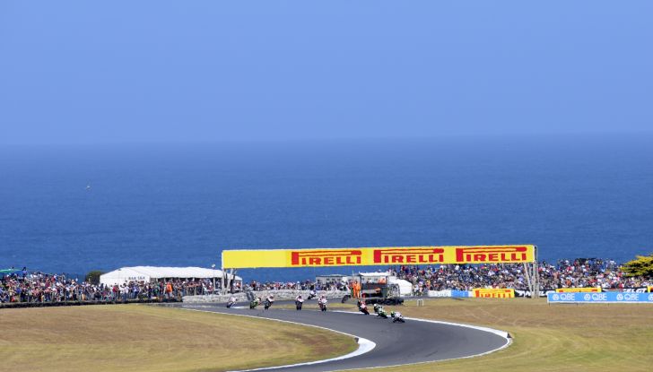 SBK 2016: Via al mondiale delle derivate a Phillip Island con Pirelli - Foto 2 di 10