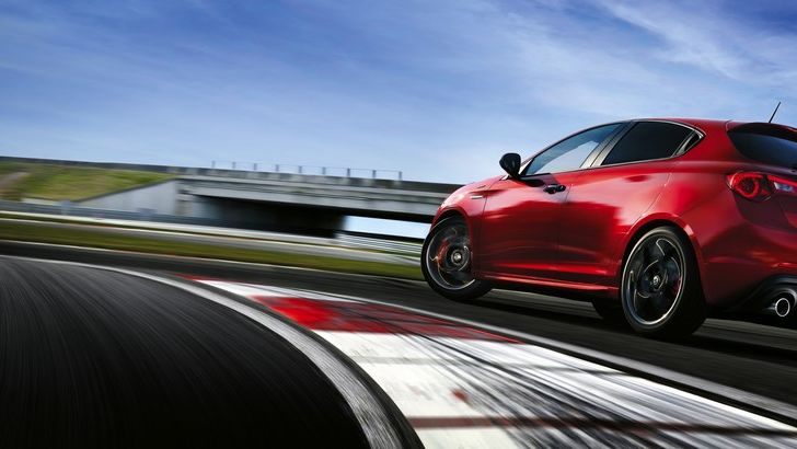 Prova e vinci con Infiniti Q30, Toyota RAV4 e Alfa Romeo Giulietta - Foto 2 di 20