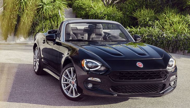 Fiat 124 Spider, 3/4 frontale laterale sinistro.