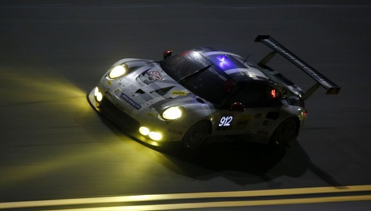 24 Ore di Daytona: inizia con un doppio podio la stagione di Porsche in America - Foto 17 di 18