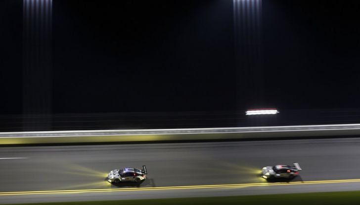 24 Ore di Daytona: inizia con un doppio podio la stagione di Porsche in America - Foto 8 di 18