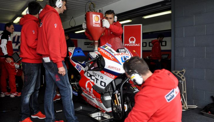 Test MotoGP a Phillip Island, Day3: Marquez mette tutti in fila, paura per Lorenzo - Foto 16 di 20