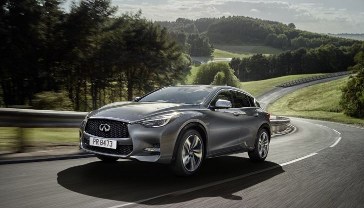 Infiniti Q30