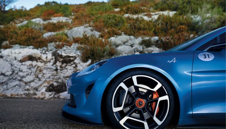 Alpine Vision: una coupè per il ritorno della casa francese - Foto 21 di 23