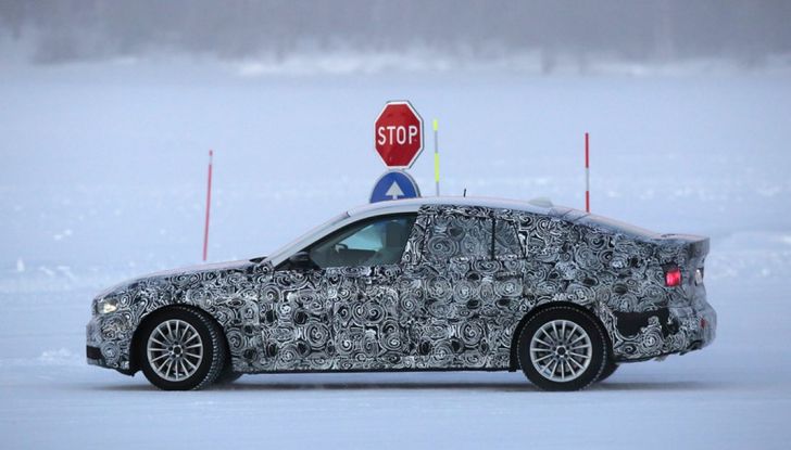 BMW Serie 5 e Serie 5 GT spiate durante i test invernali (14)