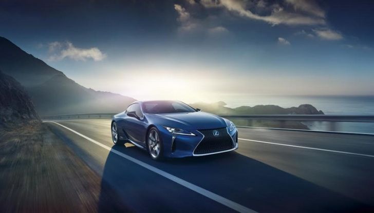 Lexus: due premiere al Salone di Ginevra 2016 - Foto 5 di 15