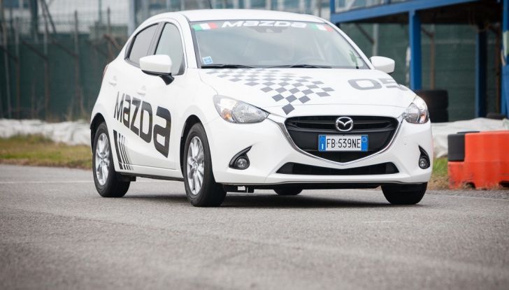 Mazda 2: la piccola ammiraglia che non rinuncia a nulla - Foto 16 di 32
