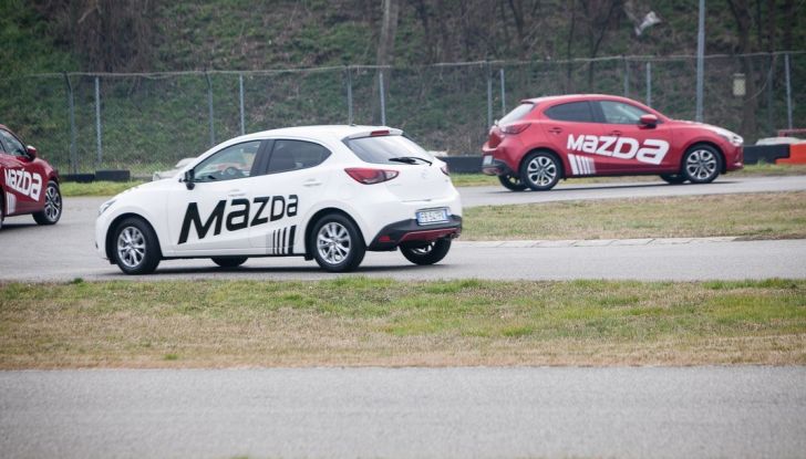 Mazda 2: la piccola ammiraglia che non rinuncia a nulla - Foto 28 di 32