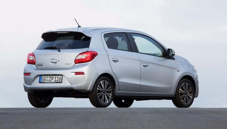 Mitsubishi Space Star: prova su strada, informazioni e prezzi - Foto 9 di 10