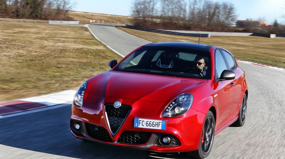 Alfa Romeo Giulietta : Prezzo, Opinioni e Test Drive - Infomotori