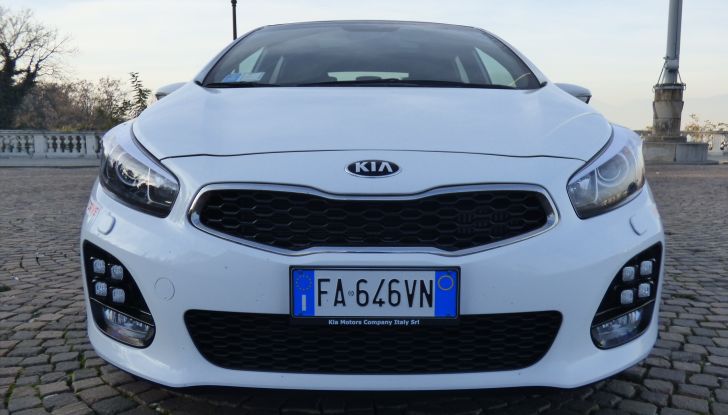 Nuova Kia Cee’d GT Line: prova su strada, opinioni e prezzi - Foto 5 di 15