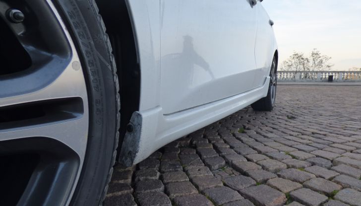 Nuova Kia Cee’d GT Line: prova su strada, opinioni e prezzi - Foto 7 di 15