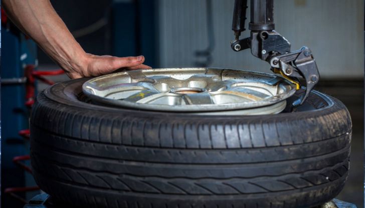 Auto, sicurezza e risparmio passano anche dalle gomme - Foto 7 di 10