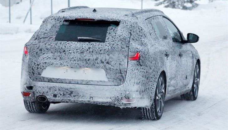 Renault Megane Sport Tourer, arriva la variante station wagon - Foto 7 di 8