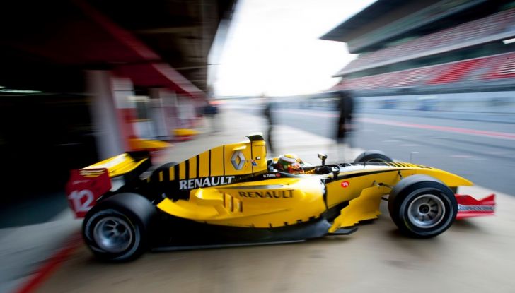 Renault rilancia l’impegno in Formula 1 e nel Motorsport per il 2016 - Foto 1 di 10