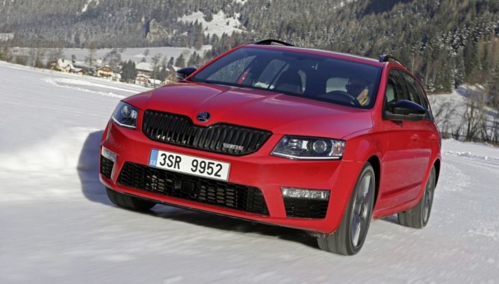 Skoda Octavia Wagon RS 4×4 - Foto 5 di 10