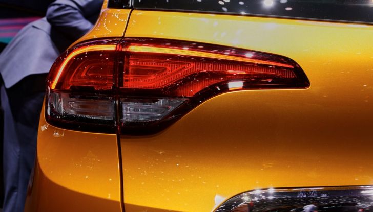 Nuova Renault Scenic: presentazione ufficiale e primi dati tecnici - Foto 7 di 29