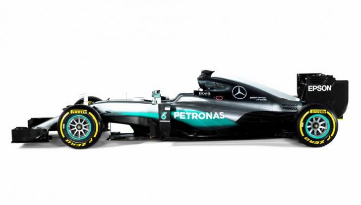 F1 2016: arriva la nuova Mercedes W07 ed è sfida con la Ferrari a Montmelò - Foto 13 di 13