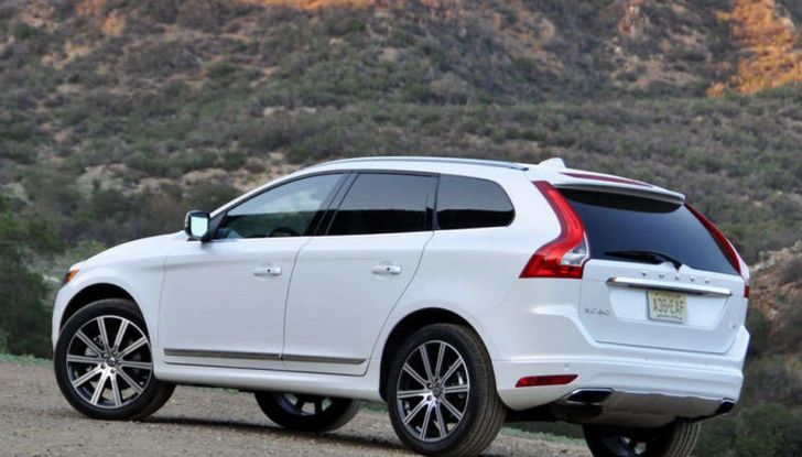 Volvo XC60 è il SUV medio più venduto in Europa - Foto 9 di 10