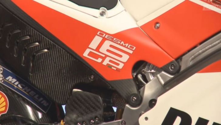 Ducati MotoGP 2016: La presentazione live della Desmosedici GP a Borgo Panigale - Foto 3 di 15