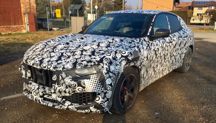 Maserati Levante, le foto spia degli ultimi test su strada - Foto 1 di 10