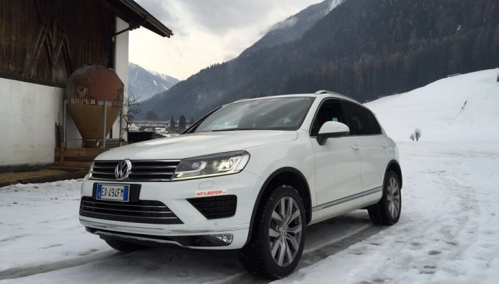 Volkswagen Touareg 3.0 Tdi 262 CV BMT Tiptronic prova su strada e prezzi - Foto 1 di 33