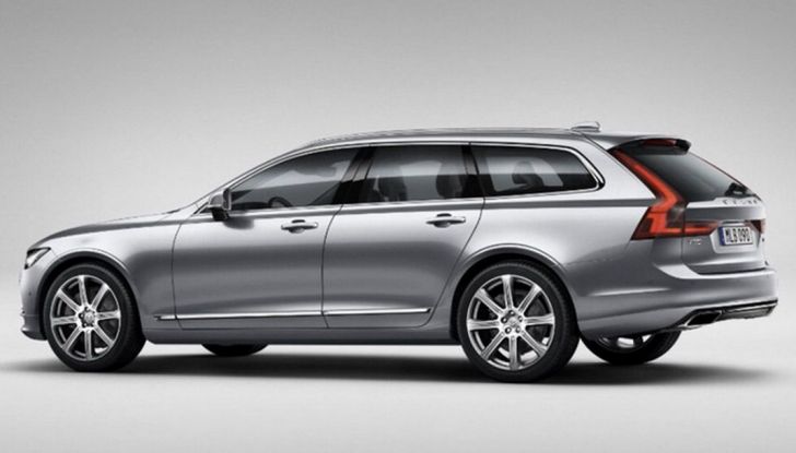 Volvo V90, le prime immagini rubate in attesa del debutto ufficiale - Foto 7 di 9