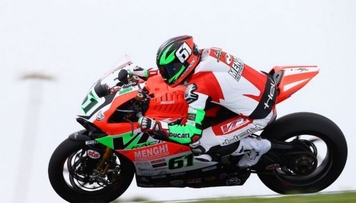 Superbike: rientro posticipato per Fabio Menghi - Foto 2 di 4