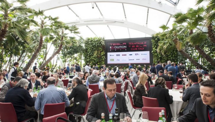Tesla Revolution 2018: le elettriche di Musk riunite a Torino - Foto 11 di 30