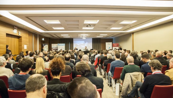 Tesla Revolution 2018: le elettriche di Musk riunite a Torino - Foto 26 di 30