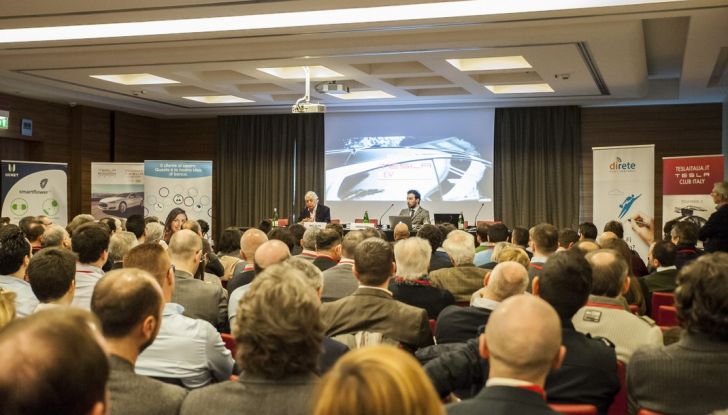 Tesla Revolution 2018: le elettriche di Musk riunite a Torino - Foto 30 di 30