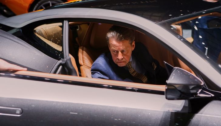 Aston Martin DB11 al Salone di Ginevra - Foto 29 di 30