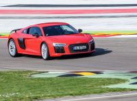 Audi R8 Plus 2016, la prova ad Imola: Il V10 da 610CV