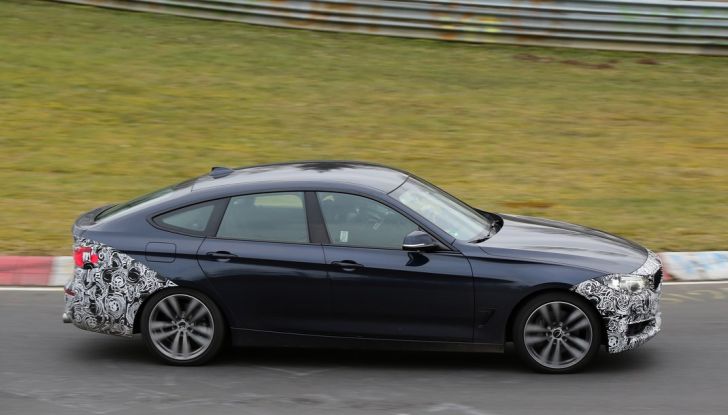 BMW Serie 3 GT, foto spia dei test al Nürburgring - Foto 10 di 16