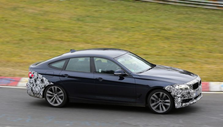 BMW Serie 3 GT, foto spia dei test al Nürburgring - Foto 9 di 16
