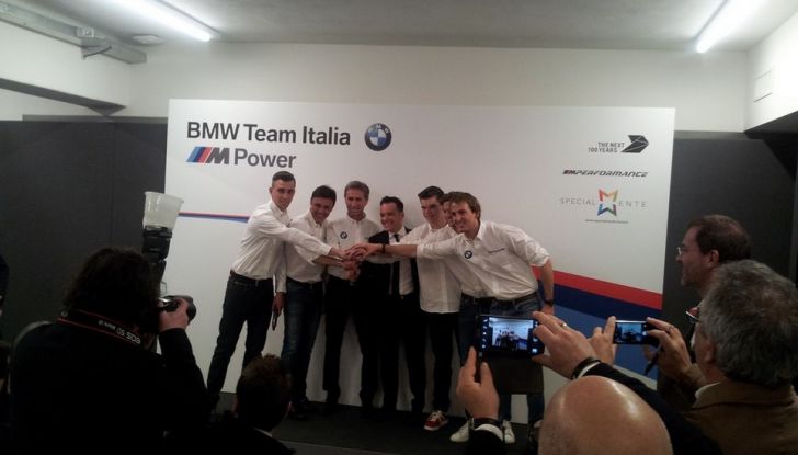 BMW Team Italia scende in pista con la M6 GT3 (14)