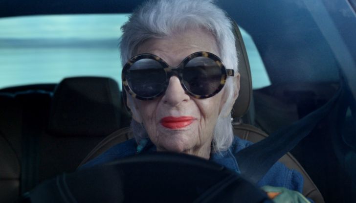 Nuova DS 3: campagna pubblicitaria con Iris Apfel - Foto 2 di 11