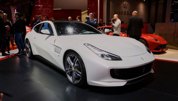 Ferrari GTC4 Lusso live Ginevra 2016