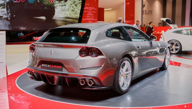 Ferrari GTC4 Lusso live Ginevra 2016